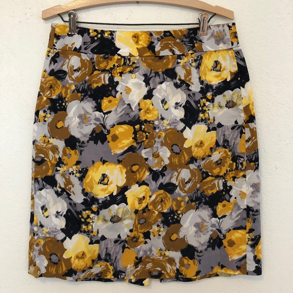 Golden floral J. Crew Factory size 8 cotton skirt